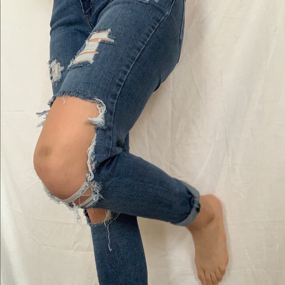 Reworked Levi’s - Picture 3 of 3